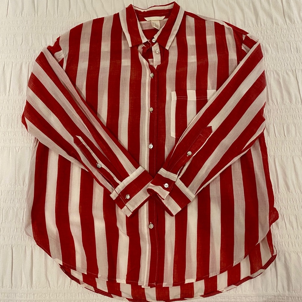 H&M Red and White Button-Down Shirt